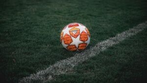 Atlético-MG busca novo patrocinador máster até o meio do ano