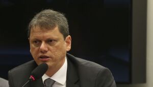 Sabesp (SBSP3): Tarcísio de Freitas quer aprovar privatização neste ano