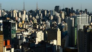 Preço da hospedagem em São Paulo cresce 62% com Fórmula 1 e show de Taylor Swift