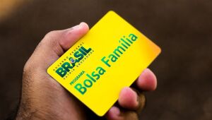 Bolsa Família: Lula quer R$ 1,5 bilhão para incentivar beneficiários a abrirem negócios