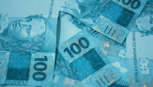 Governo confirma salário mínimo de R$ 1.412 em 2024, diz jornal