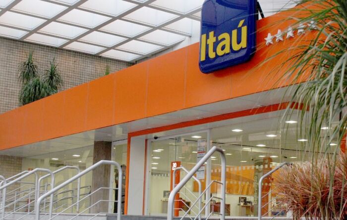 Itaú (ITUB4): BofA recomenda compra de ações do banco, mas corta preço-alvo em R$ 2,00