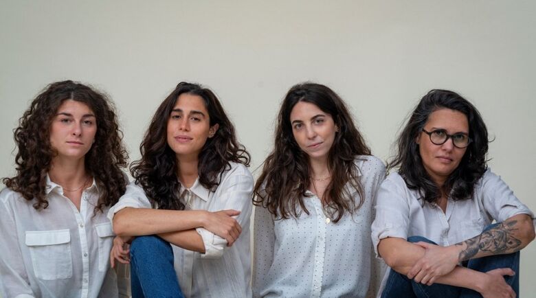 Giovanna Sasso, Natalie Zarzur, Rafaela Frankenthal e Claudia Farias, fundadoras da SafeSpace