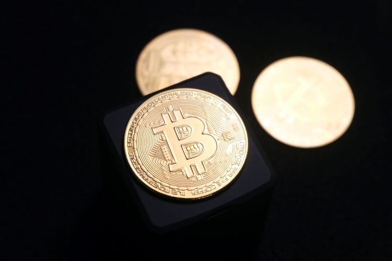 fektessen be bitcoinba Dubaiban napi kereskedő szoftver
