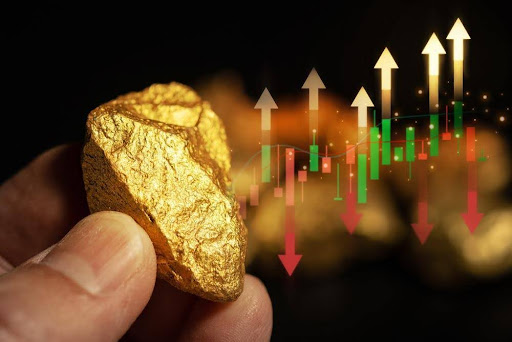 Valorização do ouro contrasta com a queda do Bitcoin, enquanto novas altcoins como QUBE e Chainlink ganham destaque